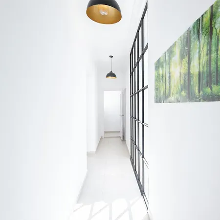 The 2nd In The 14 Alvarez Street Appartement