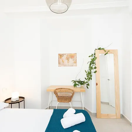 Appartement The 2nd In The 14 Alvarez Street